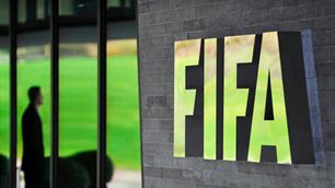 Sức ép đang đè nặng lên FIFA.
